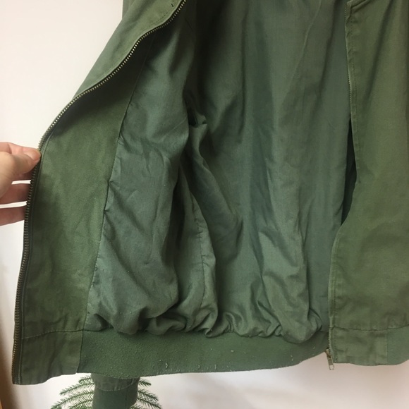 Brandy Melville Army Green Bomber Jacket - Picture 4 of 8